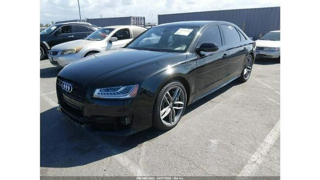 Audi A8 Quattro / 4.0 V8 / niski przebieg Warszawa - zdjęcie 1