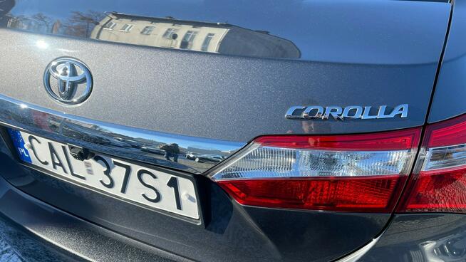 Toyota Corolla Benzyna Salon Polska Zarejestrowany Ubezpieczony Elbląg - zdjęcie 11