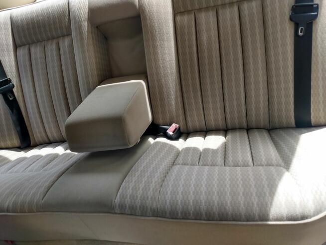 Sprzedam Mercedesa W124 Katowice - zdjęcie 9