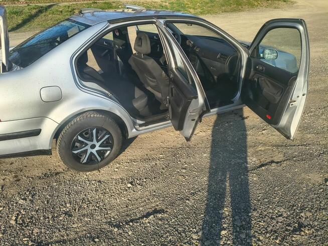 Sprzedam VOLKSWAGENA BORA 1.9 SDI Nowy Sącz - zdjęcie 8
