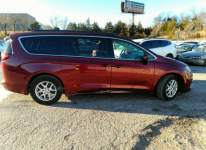 Chrysler Voyager 2020, 3.6L, LXI, porysowany lakier Warszawa - zdjęcie 5