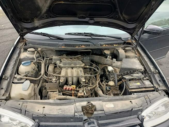 Volkswagen Golf 4 1.6 LPG 99r Tarnów - zdjęcie 8