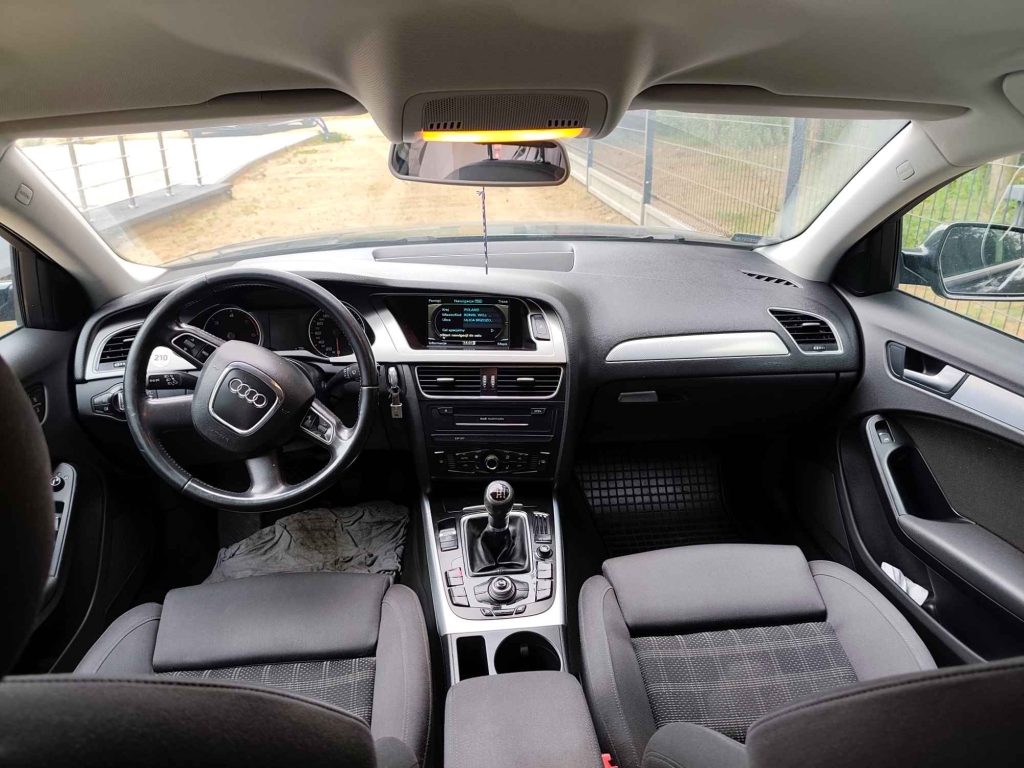 Audi A4 B8 20TDI Avant 1wlasciciel Konin - zdjęcie 5