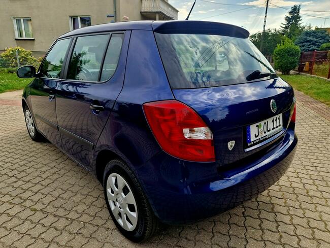 Skoda Fabia 1.2 benzyna  2010 rok Sprowadzony Grudziądz - zdjęcie 3