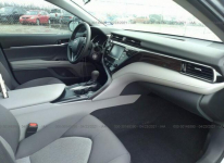 Toyota Camry 2019, 2.5L, po gradobiciu Warszawa - zdjęcie 6