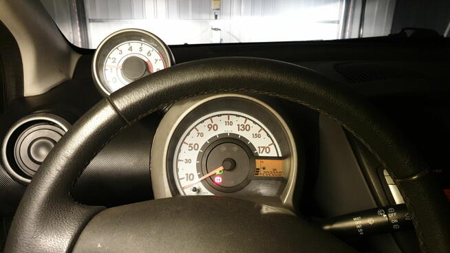 Peugeot 107 1.0 1.0 benzyna klimatyzacja 202 tys. km. przebi Białystok - zdjęcie 7