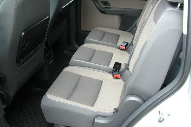 VW Touran Cross 2,0 TDi 140 KM Piła - zdjęcie 7