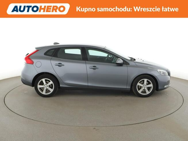 Volvo V40 klima auto navi grzane fotele czujniki parkowania Warszawa - zdjęcie 9