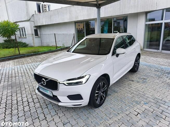 Volvo XC 60 D4 AWD Momentum Kraków - zdjęcie 3