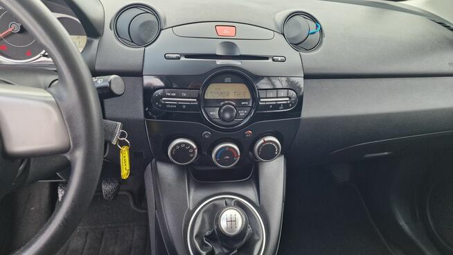 Mazda 2 Z Niemiec Klimatronic Grzane Siedzenia Opłacona Rawa Mazowiecka - zdjęcie 7