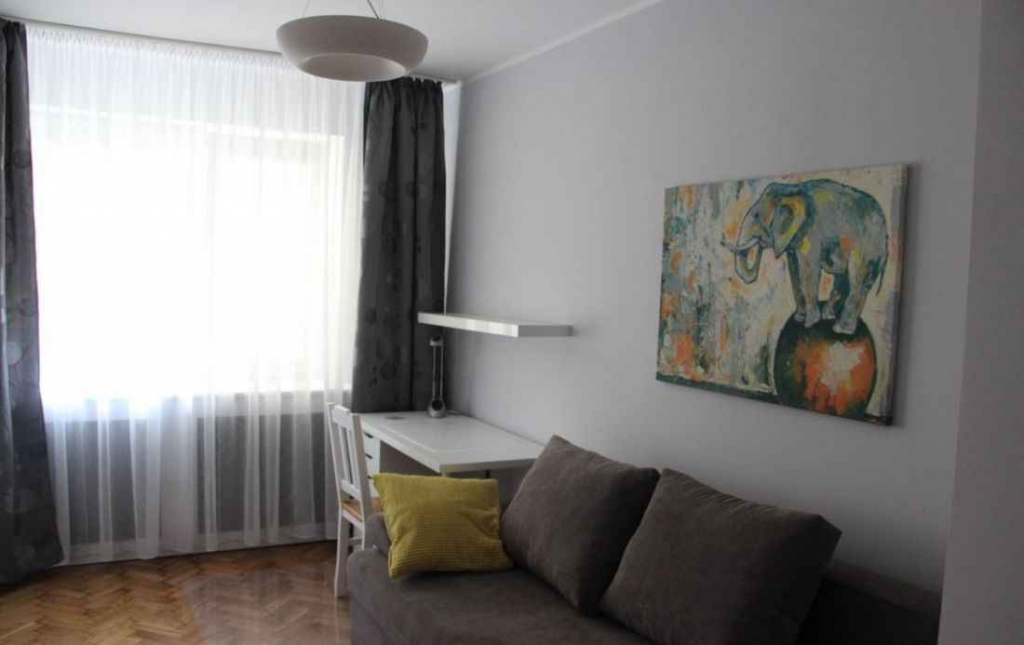 Pokój (16met) okolice Działkowej PO REMONCIE (Wrocław) Krzyki - zdjęcie 1