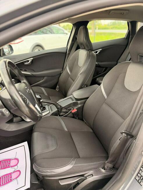 Volvo V40 FullLed_Digital_2.0diesel_NiskiPrzebieg_ Rzekuń - zdjęcie 9