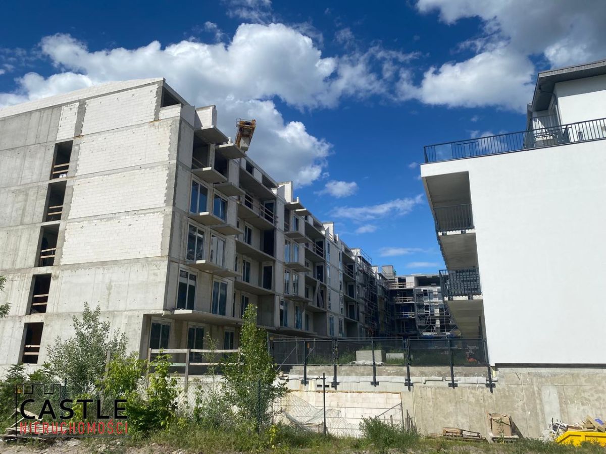 Sprzedam dużą kawalerkę  z balkonem i widokiem. Poznań - zdjęcie 9