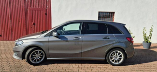 Mercedes B 180 LED-KPL. kół Paproć - zdjęcie 4