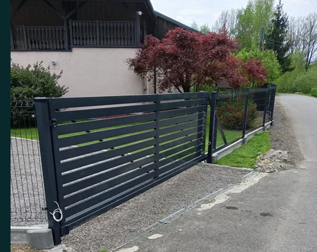 Profesjonalny montaż napędów, wideodomofonów i multi skrytek Bestwinka - zdjęcie 1