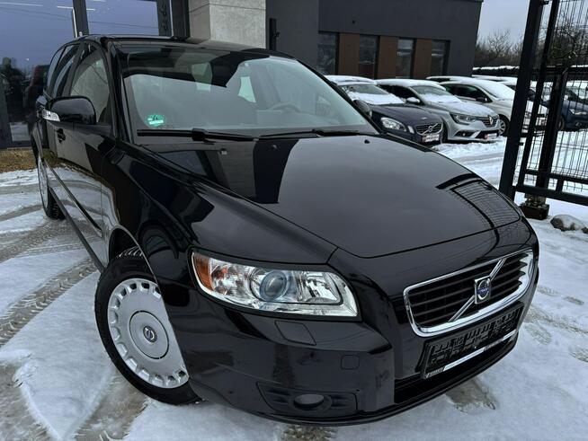 Volvo V50 Kinetic 2.0D 136km XENON navi HAK serwis BEZWYPADKOWY 2010 Tychy - zdjęcie 2