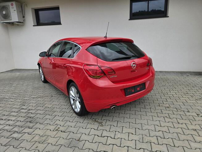 Opel Astra 1.4Turbo navi kamera klima model 2012 Raba Niżna - zdjęcie 4