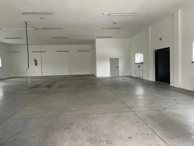 Lokal na wynajem Emilianów Emilianów - zdjęcie 6