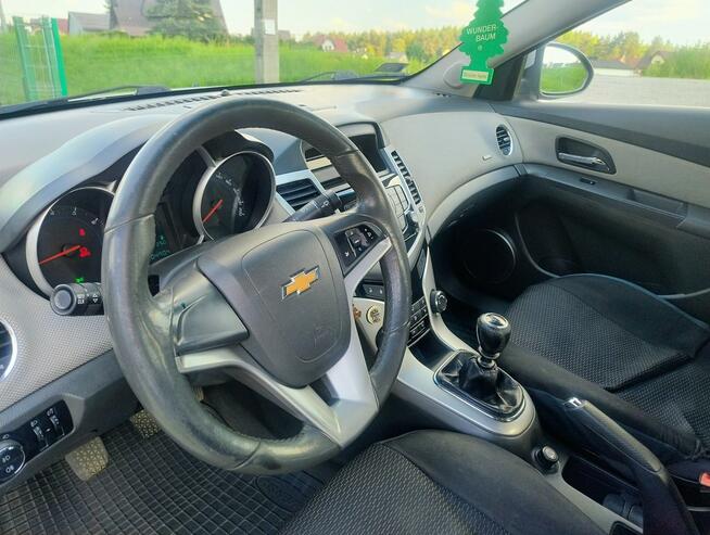 Chevrolet Cruze 1,8 140KM*Sedan* Harklowa - zdjęcie 11