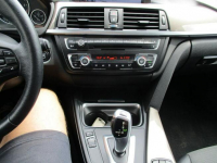 BMW 320 Stan Bardzo Dobry. Dobrze wyposażona!!! Kozerki - zdjęcie 12