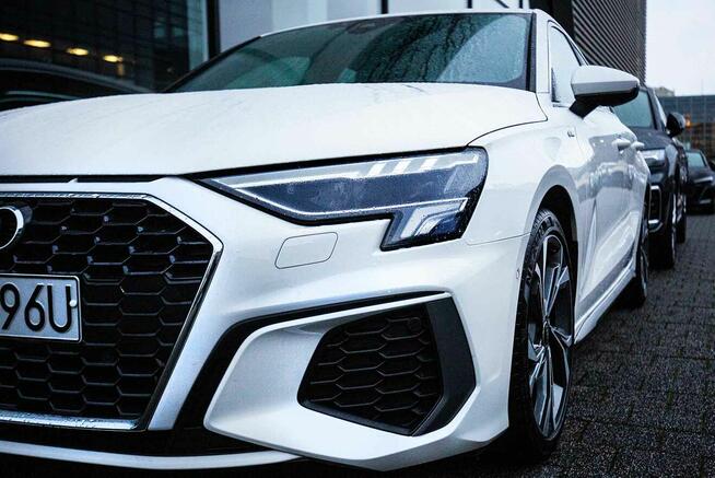 AmberCars-Wypożyczalnia samochodów sportowych Gdynia - zdjęcie 4