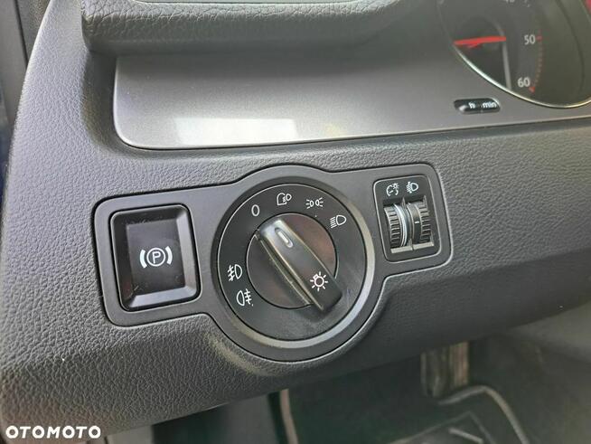 Volkswagen Passat 2.0 TDI Comfortline DSG Chodzież - zdjęcie 11