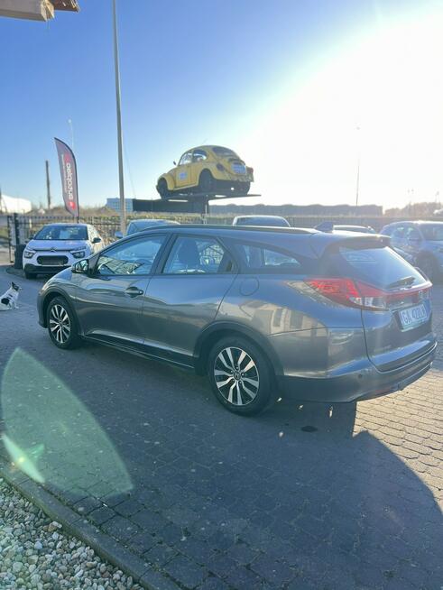 Honda Civik 2014 1.6 diesel 120km navi 6 biegów Słupsk - zdjęcie 6