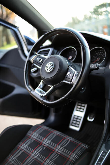 Golf 7 GTI 299KM/474NM Wawer - zdjęcie 4