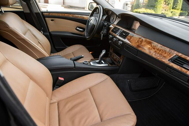 BMW 530 LCI 3.0d Automat ! Skóra Navi Szyber Xenon ! Super Stan ! Zwoleń - zdjęcie 10