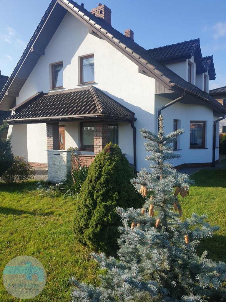 Bliźniak z dużą działką i garażem plus garaż wolnostojący i domek Wieliszew - zdjęcie 3