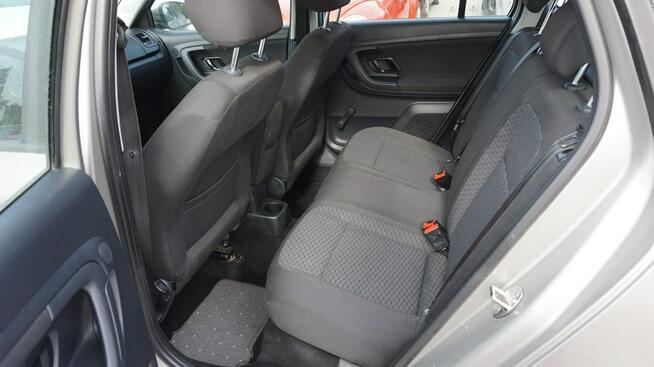 Škoda Fabia zarejestrowany, ubezpieczony. Gwarancja. Polecam !!! Zielona Góra - zdjęcie 9