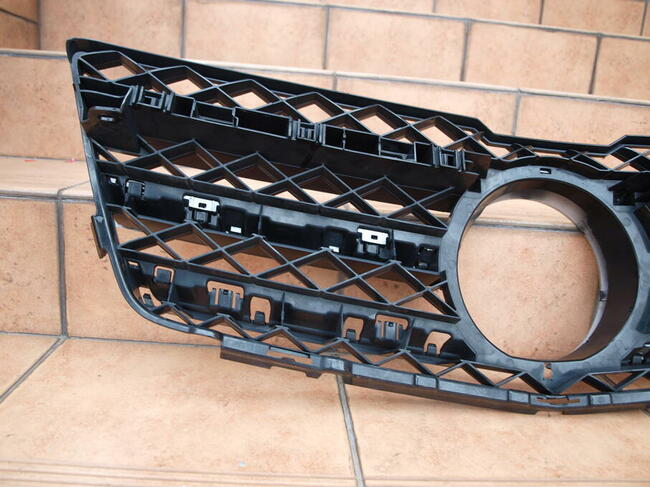 Mercedes GLK grill chrom 2008 - 2012r Kalisz - zdjęcie 10