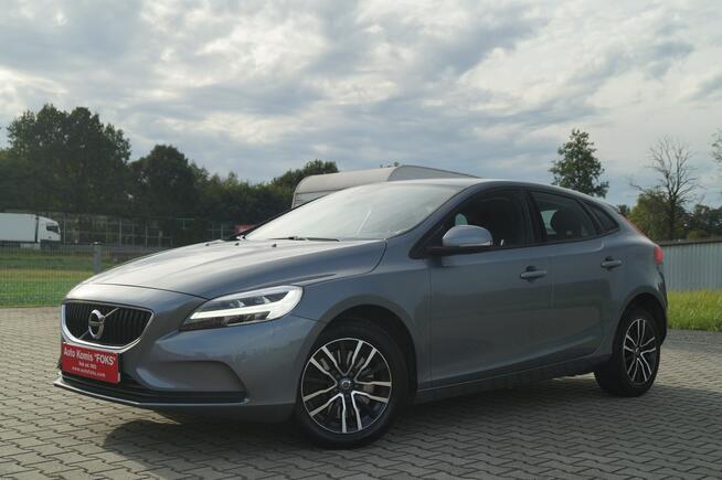 Volvo V40 2019r 2.0 DIESEL 120KM SKRZYNIA AUTOMATYCZNA Goczałkowice-Zdrój - zdjęcie 2