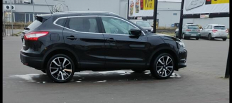 Kamery 360° czujniki parkowania.panoramiczny dach