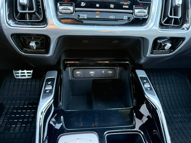 Kia Sorento 1.6 T-GDI HEV XL aut 7os. Salon PL Iwł FV23% Pęcice - zdjęcie 10
