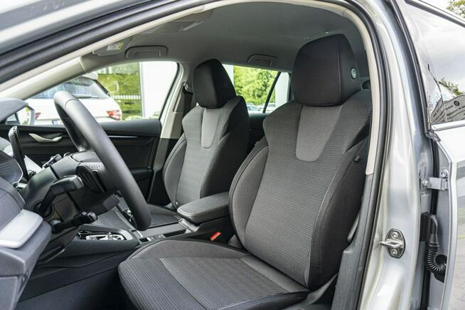 Škoda Octavia Combi Edition 130 Selection 1.5 TSI m-HEV 150 KM DSG Łódź - zdjęcie 12