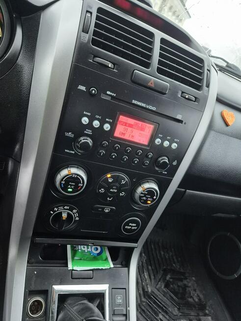 Suzuki Grand Vitara 1.9 TURBO DIZEL  4X4 Drelów - zdjęcie 9