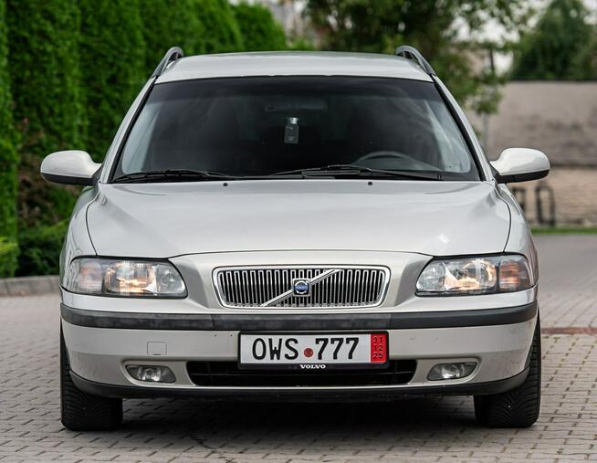 Volvo V70 2.4i 140KM ! Super Stan ! Opłacony ! Zwoleń - zdjęcie 10