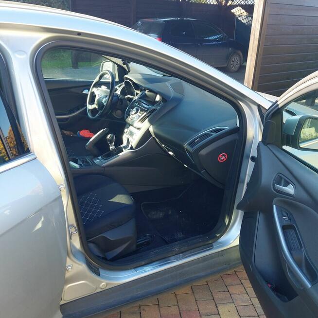 Sprzedam Forda Focusa 2011 Krobia - zdjęcie 6