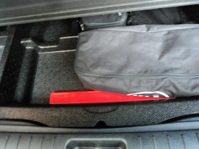 sprzedam ładnego KIA SPORTAGE 1.5 B 136 KM Lublin - zdjęcie 8