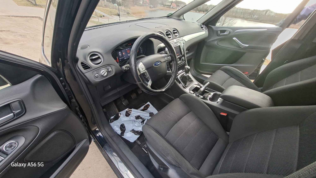 Ford esmaxs Gdynia - zdjęcie 6