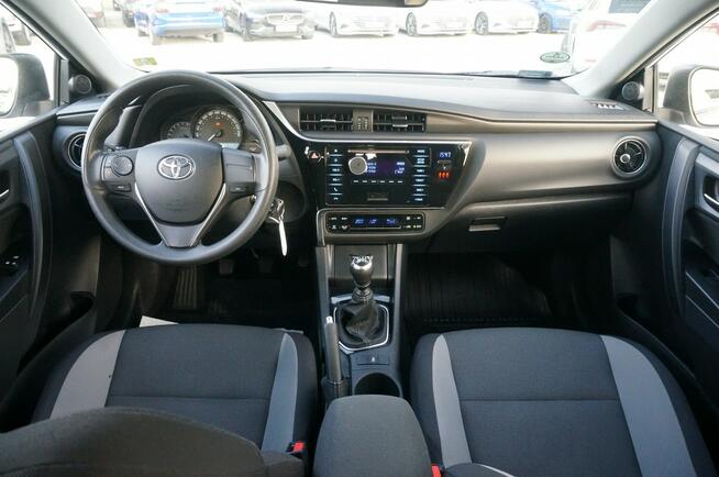 Toyota Auris 1.33/99KM Active Salon PL Fvat 23% PO9AW23 Poznań - zdjęcie 9