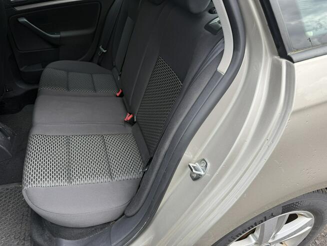 Volkswagen Golf 119 tyś przebiegu Serwisowany cały czas Poznań - zdjęcie 5