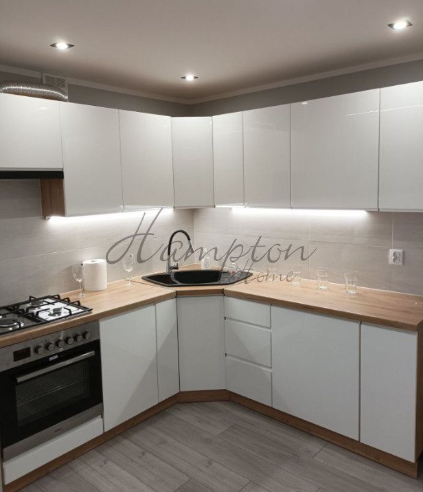 3 POKOJE/ PO KOMPLEKSOWYM REMONCIE/ Z BALKONEM Ochota - zdjęcie 1
