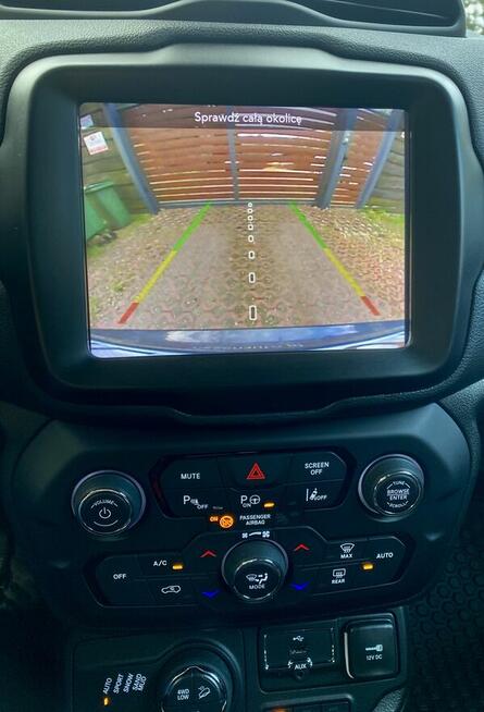 Jeep Renegate PLUG-IN Hybryda 4x4 Automat - Film Prezentacja Legionowo - zdjęcie 12