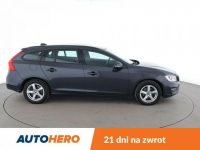 Volvo V60 navi, klima auto, multifunkcja, hak, czujniki parkowania Warszawa - zdjęcie 8