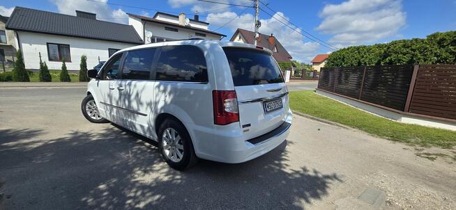 Chrysler Town &amp; Country Sochaczew - zdjęcie 4