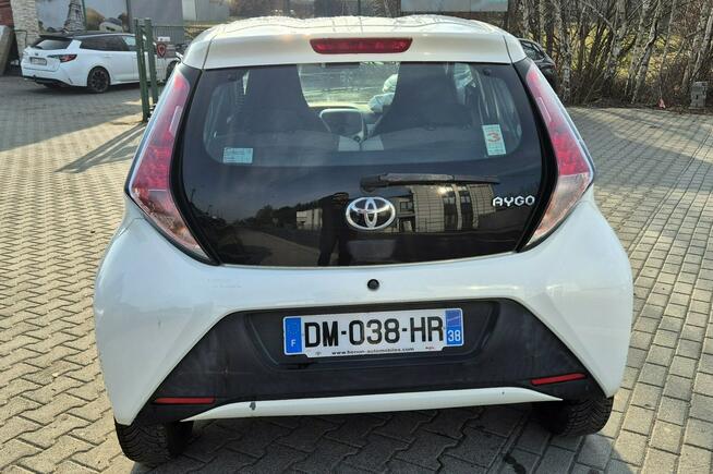 Toyota Aygo 1.0 70KM Klimatyzacja Wspomaganie Radio MP3 Świętoszówka - zdjęcie 10