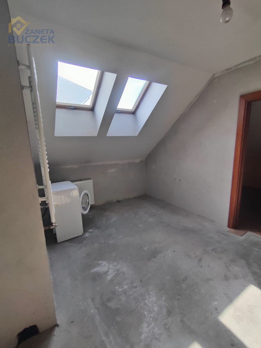 Dom jednorodzinny w centrum - ul. Staszica Sochaczew - zdjęcie 12