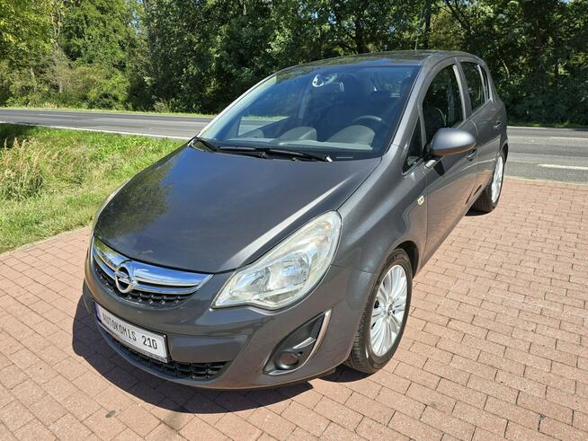 Opel Corsa 1,4 benzynka 5 drzwi z klima !!! Cielcza - zdjęcie 2